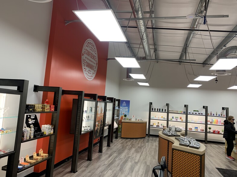 More Photos Of 6101 Washington St, Denver Warehouse For Sale