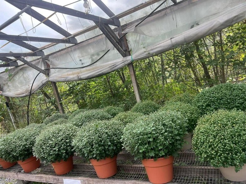 More Photos Of 535 US Route 302, Berlin Storefront For Sale