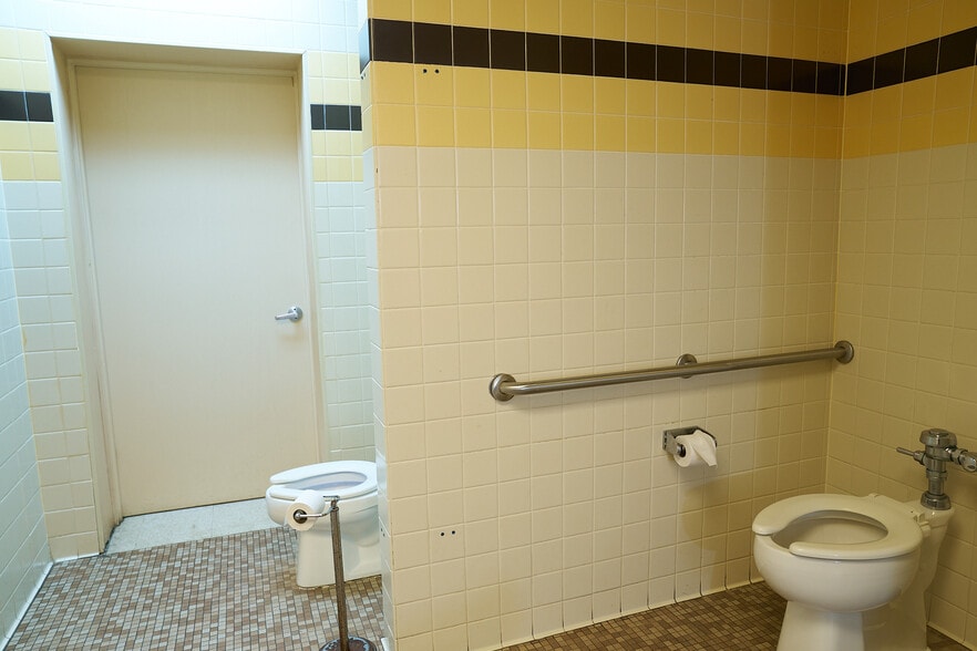 More Photos Of 309 S Scott St, Senatobia Daycare Center For Sale