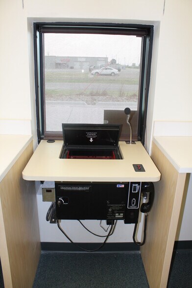 More Photos Of 908 NW 6th St, Tulia Freestanding For Sale