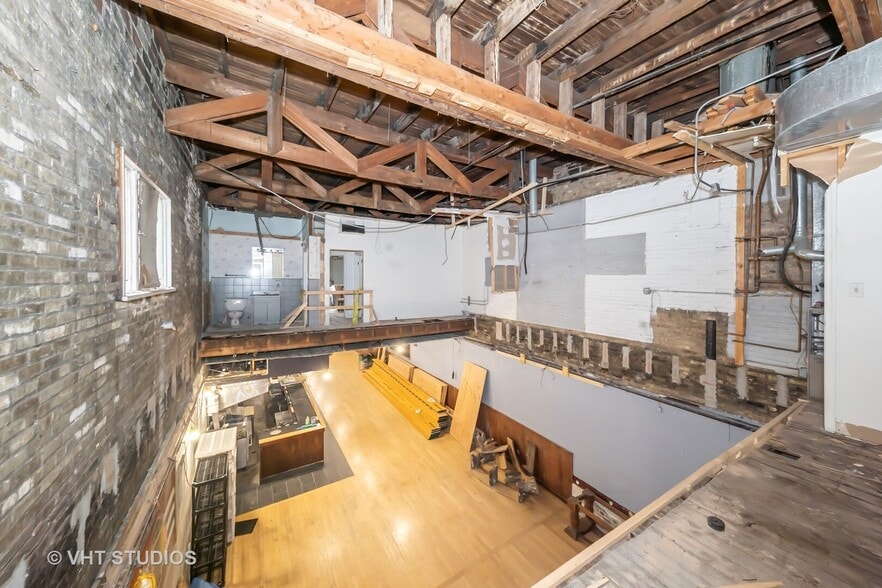 More Photos Of 1233 S Wabash Ave, Chicago Storefront Retail Office For Sale