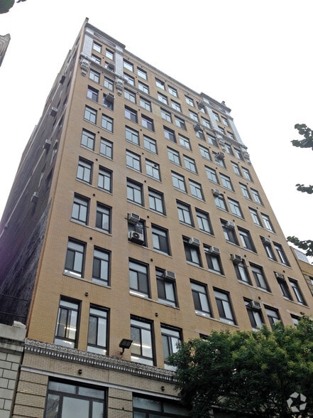 More Photos Of 344 W 38th St, New York Office For Lease