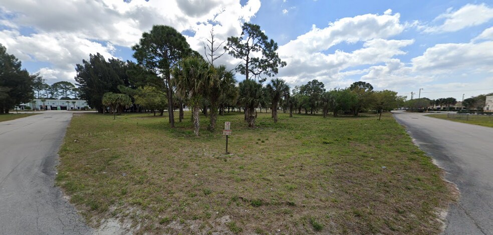 More Photos Of 6370 Minton Rd NW, Palm Bay Land For Lease