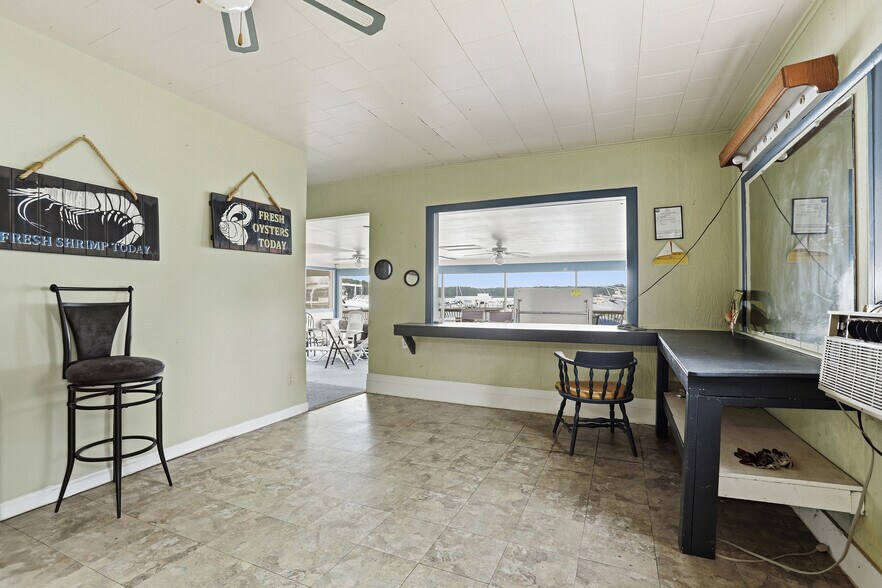 More Photos Of 423 Aquia Creek Rd, Stafford Marina For Sale