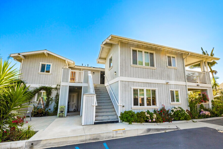 More Photos Of 1032 E Mason St, Santa Barbara Apartments For Sale