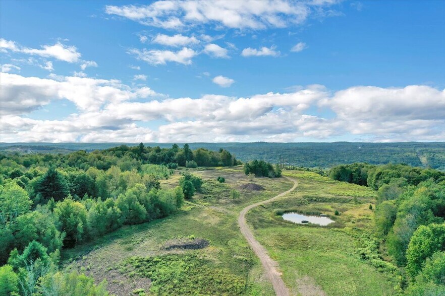 More Photos Of 47 Coopers Corner Rd, Monticello Contractor Storage Yard For Sale
