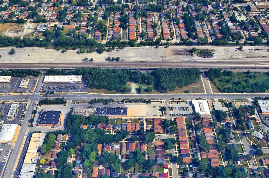 More Photos Of 9507 Paxton ave, Chicago Land For Sale