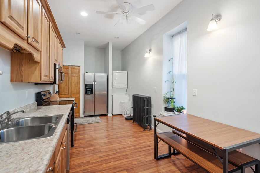 More Photos Of 200-202 W Main St, Monongahela Storefront Retail Residential For Sale