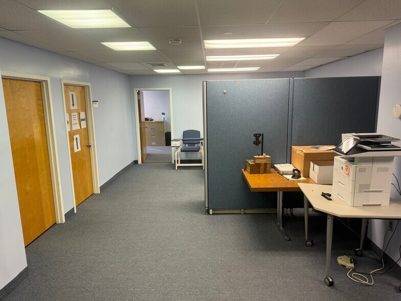 More Photos Of 300 Old Country Rd, Mineola Medical For Sale