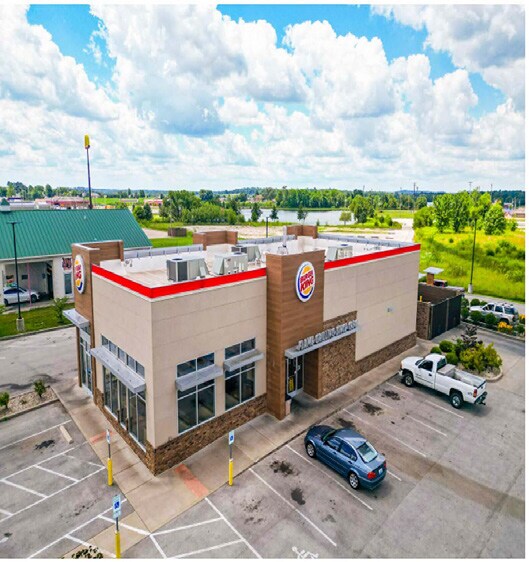 Primary Photo Of 1020 Old Highway 60, Hardinsburg Fast Food For Sale