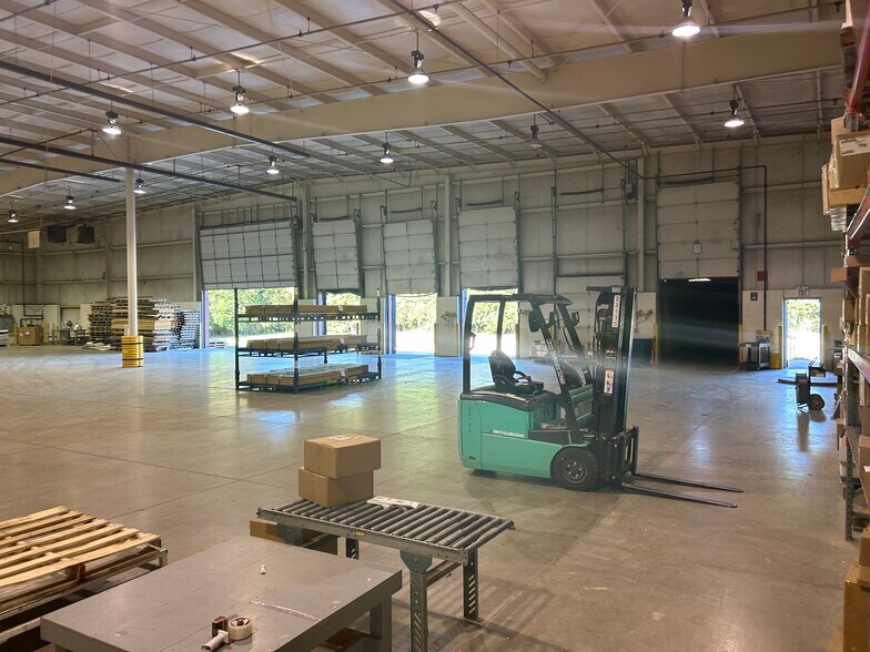 More Photos Of 4655 Urbana Rd, Springfield Manufacturing For Sale