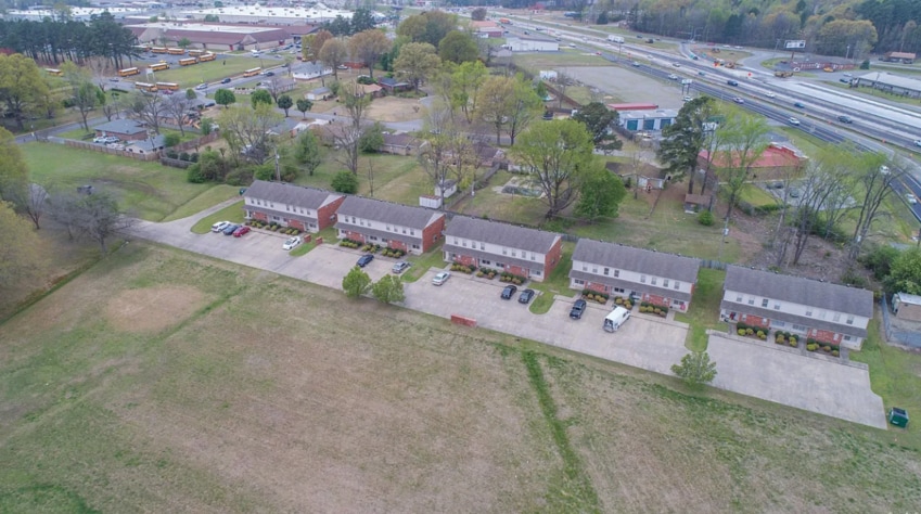 More Photos Of 900 Madden Rd, Jacksonville Apartments For Sale