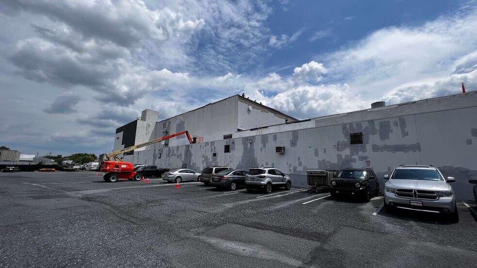 More Photos Of 1727-1801 Union Blvd, Allentown Warehouse For Lease