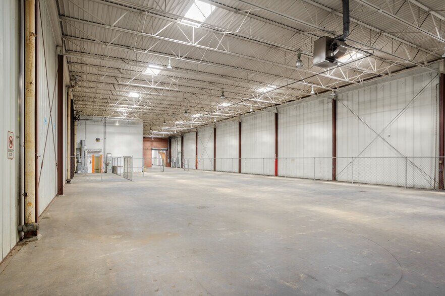 More Photos Of 502 S Court St, Florence Warehouse For Sale