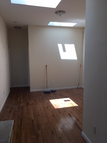 More Photos Of 291 Pennsylvania Ave, Brooklyn Storefront Retail Residential For Sale