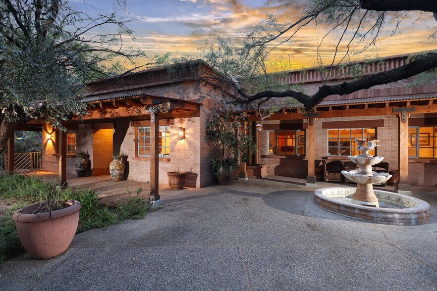 More Photos Of 13105 E Placita Las Avenas, Tucson Horse Stables For Sale