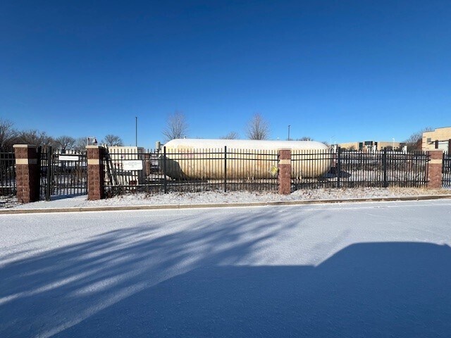 More Photos Of 4110 N Hainje Ave, Sioux Falls Refrigeration Cold Storage For Lease