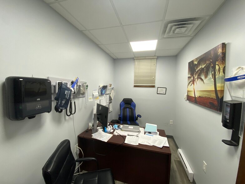 More Photos Of 2949 Elmwood Ave, Buffalo Medical For Lease