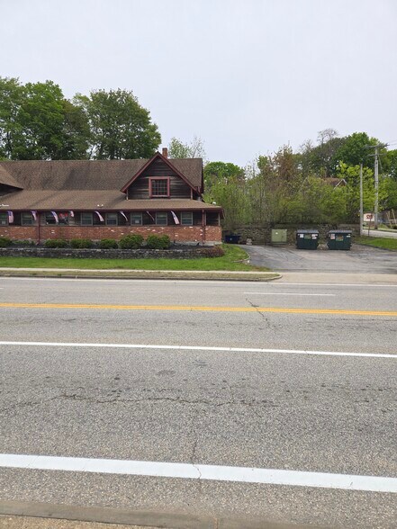 More Photos Of 336-364 W Main St, Norwich Restaurant For Sale