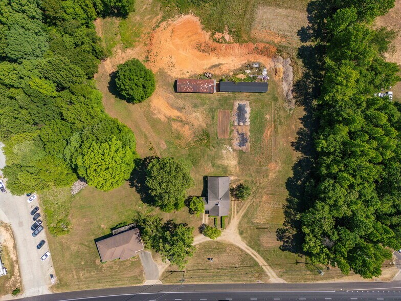 More Photos Of 2475 Athens Hwy, Gainesville Land For Sale