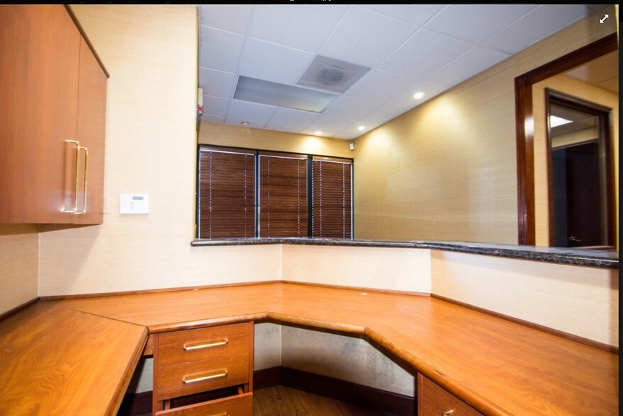 More Photos Of 4431 S Eastern Ave, Las Vegas Medical For Lease