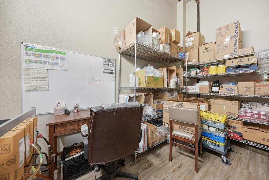 More Photos Of 1508 Texas Ave S, College Station Hotel For Lease