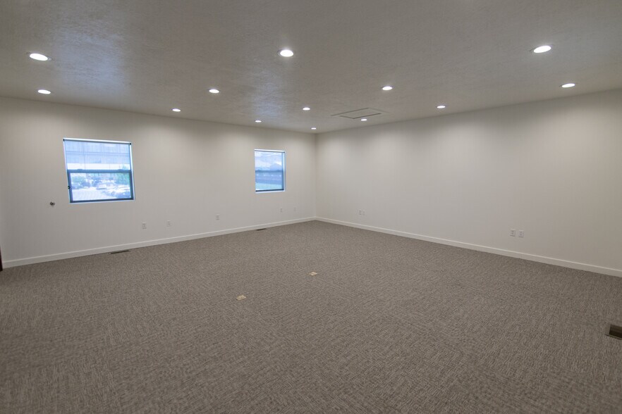 More Photos Of 179-197 N 290 W, Lindon Office Residential For Sale