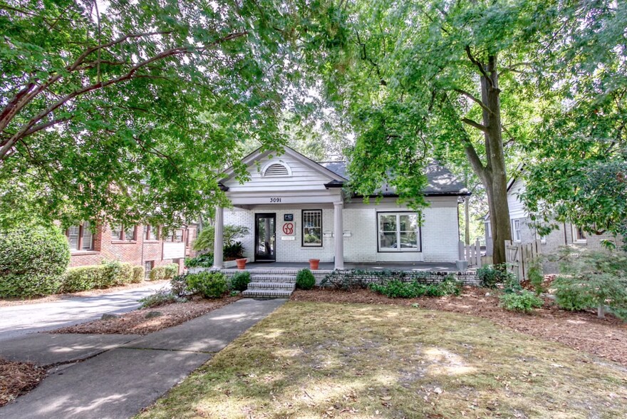 More Photos Of 3091 E Shadowlawn Dr, Atlanta Storefront Retail Office For Lease
