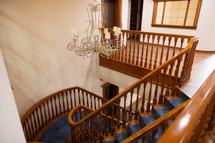 More Photos Of 10225 W Thunderbird Blvd, Sun City Medical For Sale