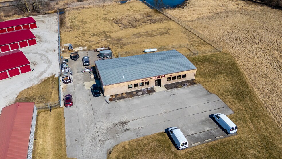 More Photos Of 1932 Bealer Dr, Marion General Retail For Sale