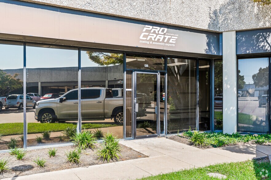 More Photos Of 1517 W Carrier Pky, Grand Prairie Research And Development For Lease