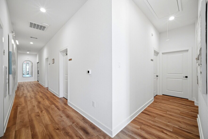 More Photos Of 23309 Kuykendahl Rd, Tomball Office For Sale