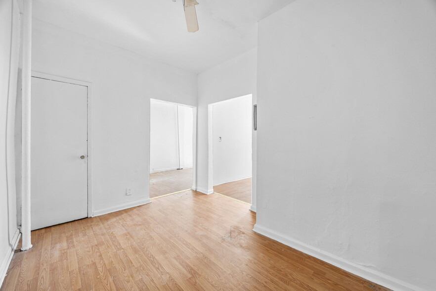 More Photos Of 657 Knickerbocker Ave, Brooklyn Apartments For Sale