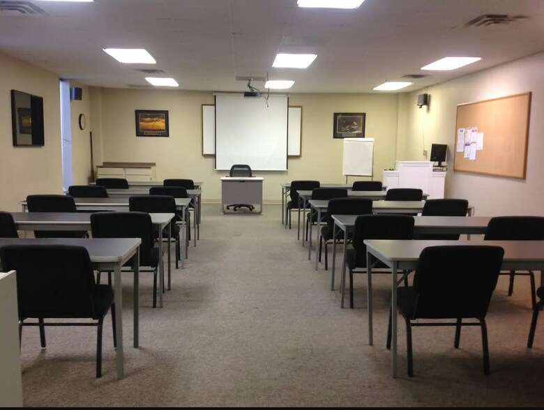 More Photos Of 6009 Financial Plz, Shreveport Office For Lease