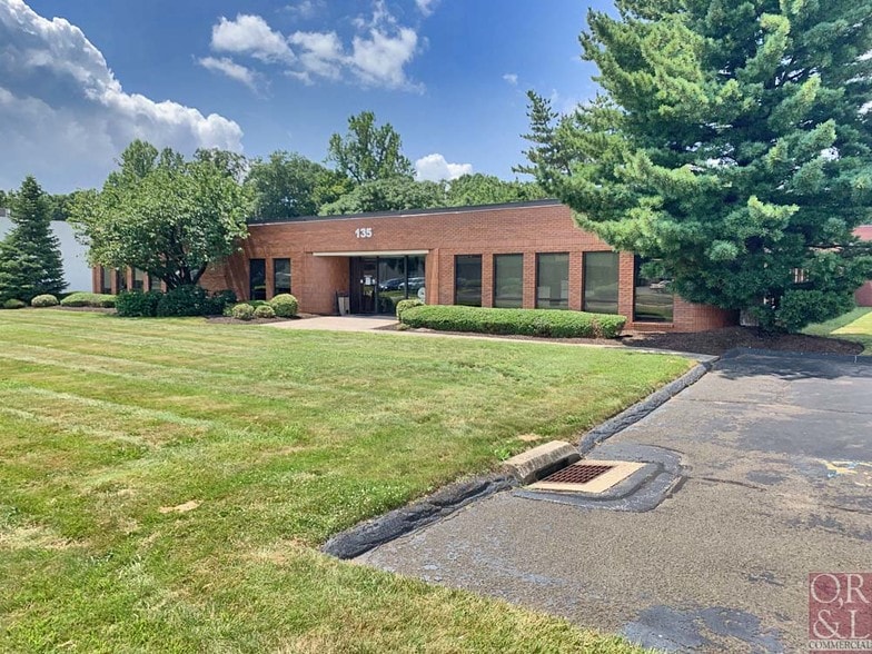 More Photos Of 135 N Plains Industrial Rd, Wallingford Light Manufacturing For Lease