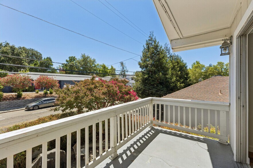More Photos Of 3851 Vineyard Ave, Pleasanton Multifamily For Sale