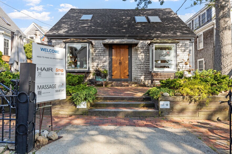 Primary Photo Of 182 Commercial St, Provincetown Storefront For Sale