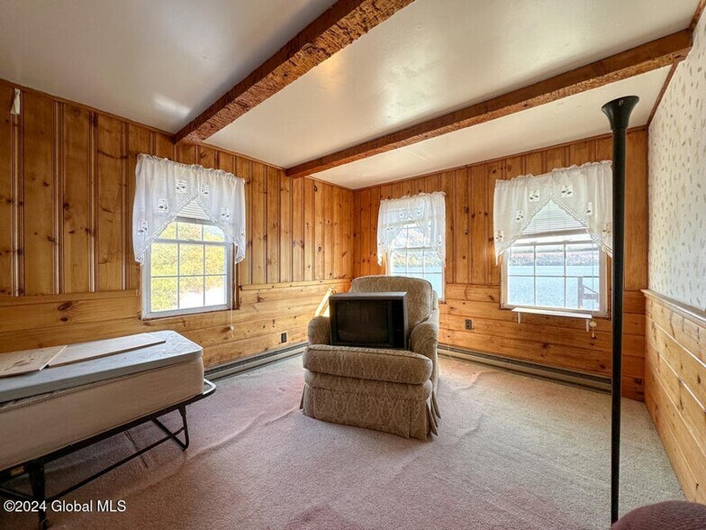 More Photos Of 8 Delaware Ave, Silver Bay Marina For Sale