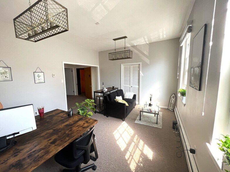 More Photos Of 26 S Church St, West Chester Office For Sale