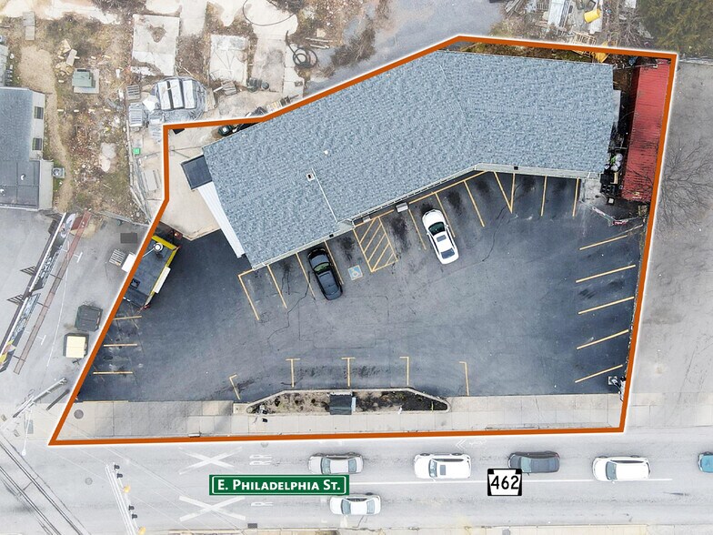 More Photos Of 409 E Philadelphia St, York General Retail For Lease