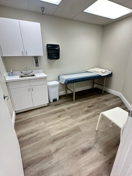 More Photos Of 16244 S Military Trl, Delray Beach Medical For Lease