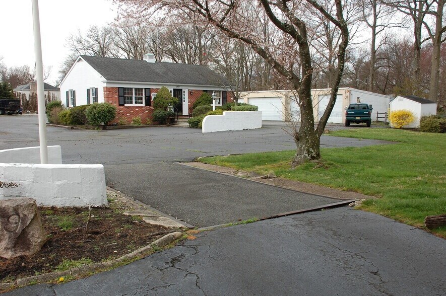 Primary Photo Of 547-549 Lexington Ave, Cranford Land For Lease