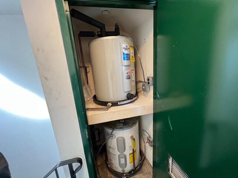 More Photos Of 97 Victory Blvd, Staten Island Apartments For Sale