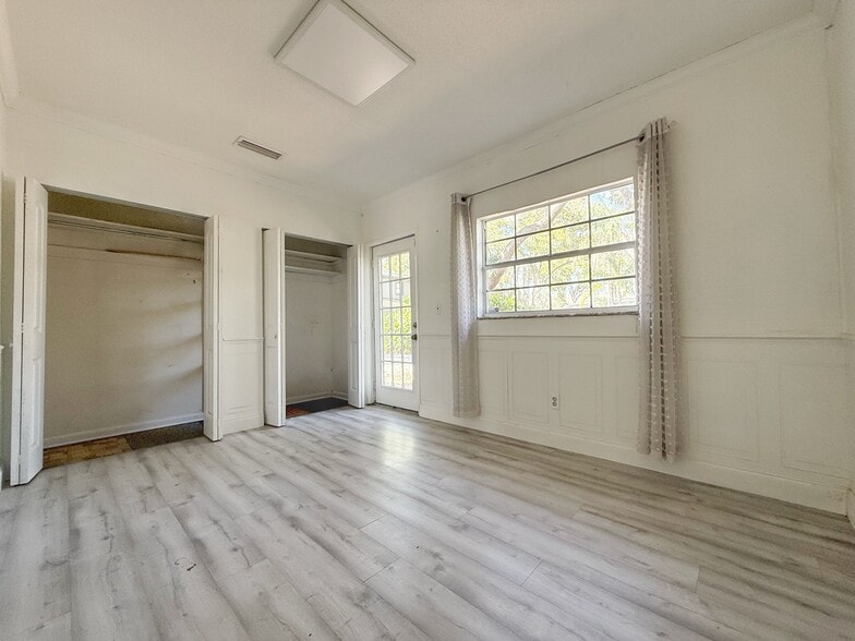 More Photos Of 1251-1255 Miller Ave, Winter Park Medical For Lease