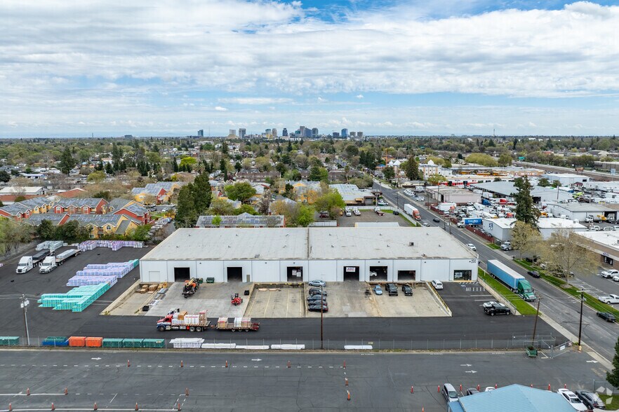 More Photos Of 2510 Evergreen Ave, West Sacramento Distribution For Sale
