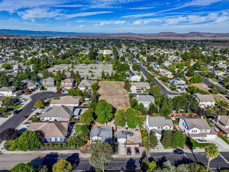 More Photos Of 1080 Central Ave, Livermore Land For Sale