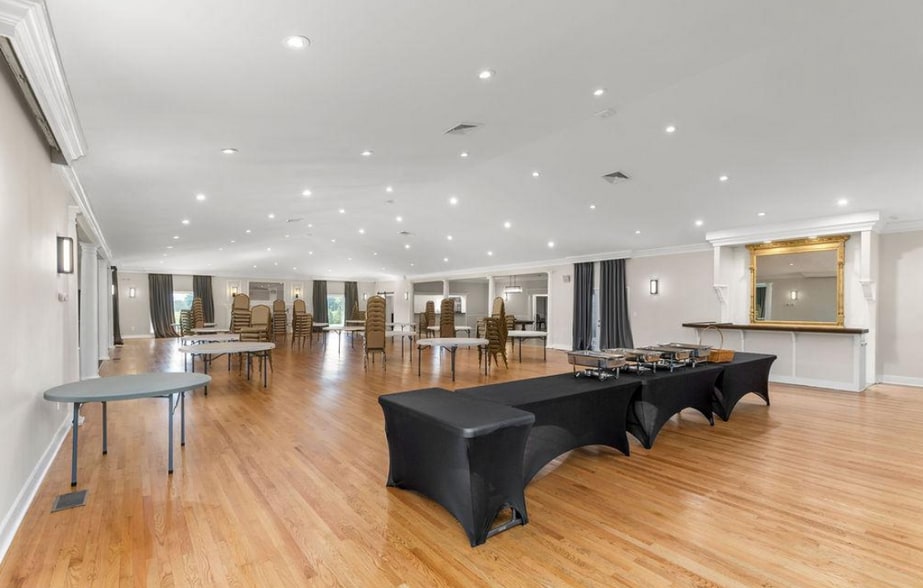 More Photos Of 838 Bowling Green Rd, Front Royal Golf Course Driving Range For Sale