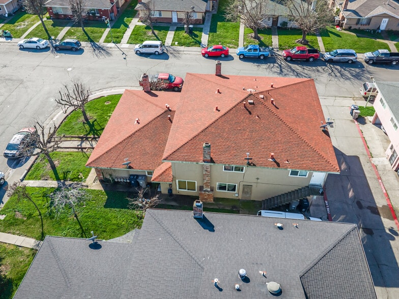 More Photos Of 100 Nedra Ct, Sacramento Multifamily For Sale