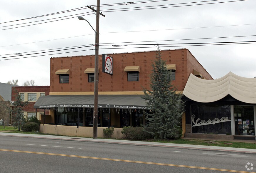 More Photos Of 3741 S Peoria Ave, Tulsa Coworking Space