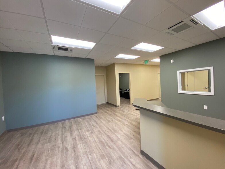 More Photos Of 11623 Philadelphia Rd, White Marsh Medical For Sale